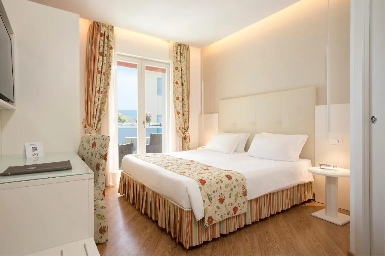 Hotel Cavalieri Palace & Suites Lido di Jesolo Italien