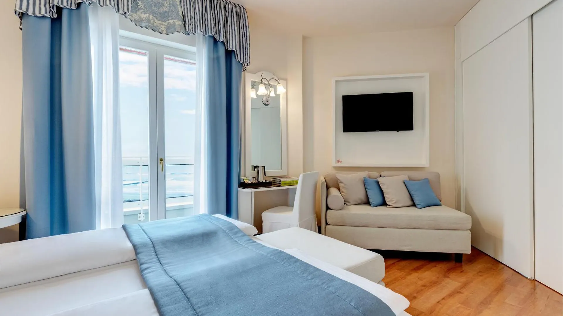 ****  Hotel Cavalieri Palace & Suites Lido di Jesolo Italy
